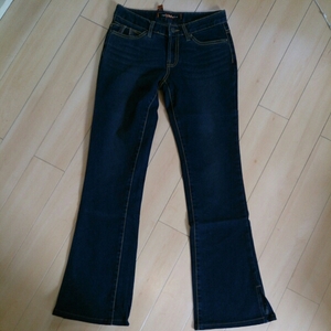 T&M BASIC THE TOMIX JEANS25裾スリットブーツカットデニム