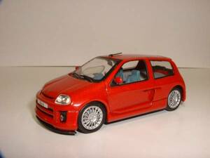 1:43 Renault Clio V6 1|43 миникар 