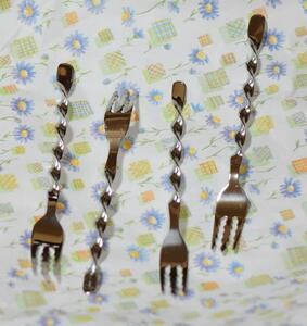  immediately successful bid * pasta Fork M*4 pcs set * finger .. under . slide .. noodle . volume .