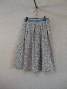 OLIVEdesOLIVE multi floral print knees height flair skirt (USED)62215