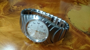  редкий цена!yorugizek дизайн Dunhill кварц часы 
