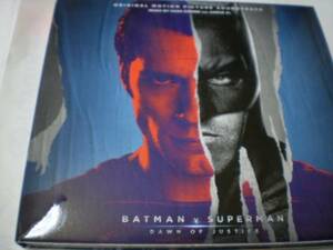 [ Batman VS Супермен ] саундтрек 2CD жакет повреждение 