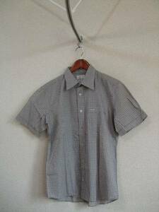 BOYCOTT gray . what . print short sleeves shirt (USED)50315②