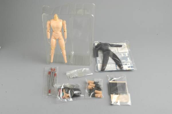 ショッカー戦闘員 スイス支部 （覆面タイプ）ワンフェス１５０個限定 オオツカ企画 Amazon.co.jp: ショッカー戦闘員 スイス支部 ワンフェス150個