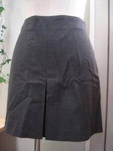 NATURAL BEAUTY Natural Beauty * pleated skirt M gray 