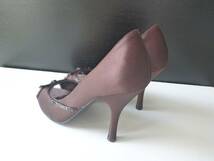 2.3万　Enzo Angiolini(エンゾーアンジョリーニ)　茶　サテン　パンプス　24_画像3