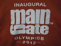 ③ USA古着 サイズL 前ロゴmain gate OLYMPICS薄茶色半袖Tシャツ_画像2