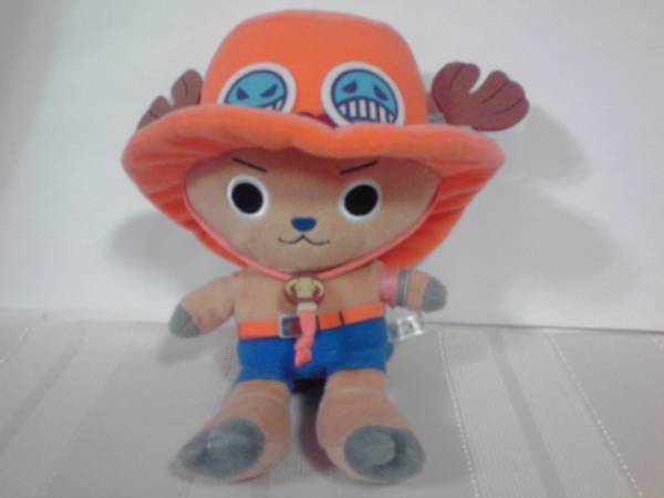 ワンピース　ONE PIECE エース　よりぬい　ぬいぐるみ　マスコット ONE PIECE よりぬい ポートガス・D・エース: キャラグッズ