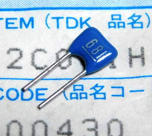 TDK FD12C 積層セラミックコンデンサ (50V/680pF)[20個組].KU33