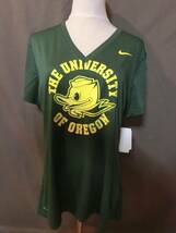 激レア USカレッジ ナイキ【Nike】【DRI FIT】オレゴン大学ダックス【OREGON DUCKS】VネックTシャツUS Lサイズ グリーン 新品未使用_画像1