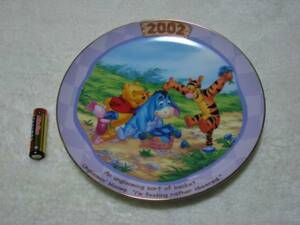 [ at that time thing ] Winnie The Pooh equipment ornament for plate *Year Plate 2002*USED