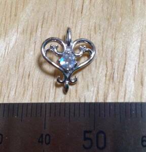  including carriage . modification K14WG royal blue moonstone Heart charm 