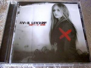 CD　AVRIL LAVIGNE/アヴリルラヴィーン/UNDER MY SKIN